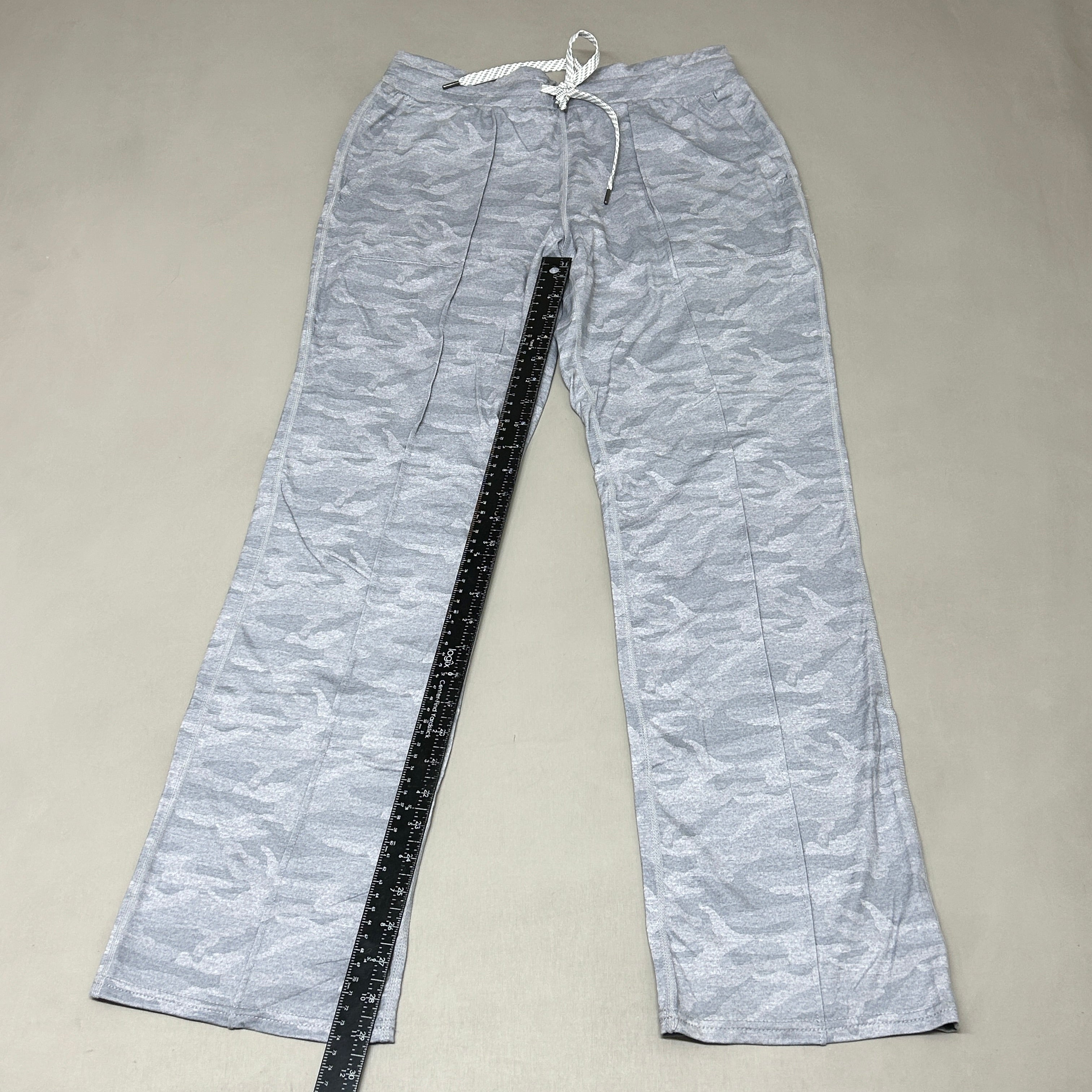 Straight-Leg Soft Pant – Grey Camo